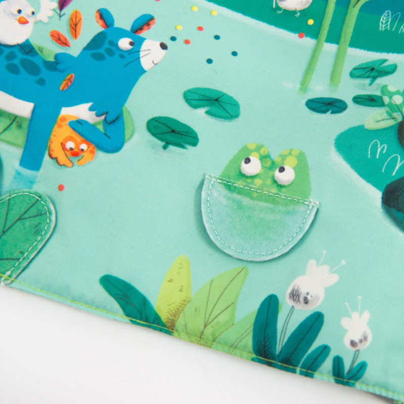 Grand livre d'activités en tissu MOULIN ROTY Dans la jungle