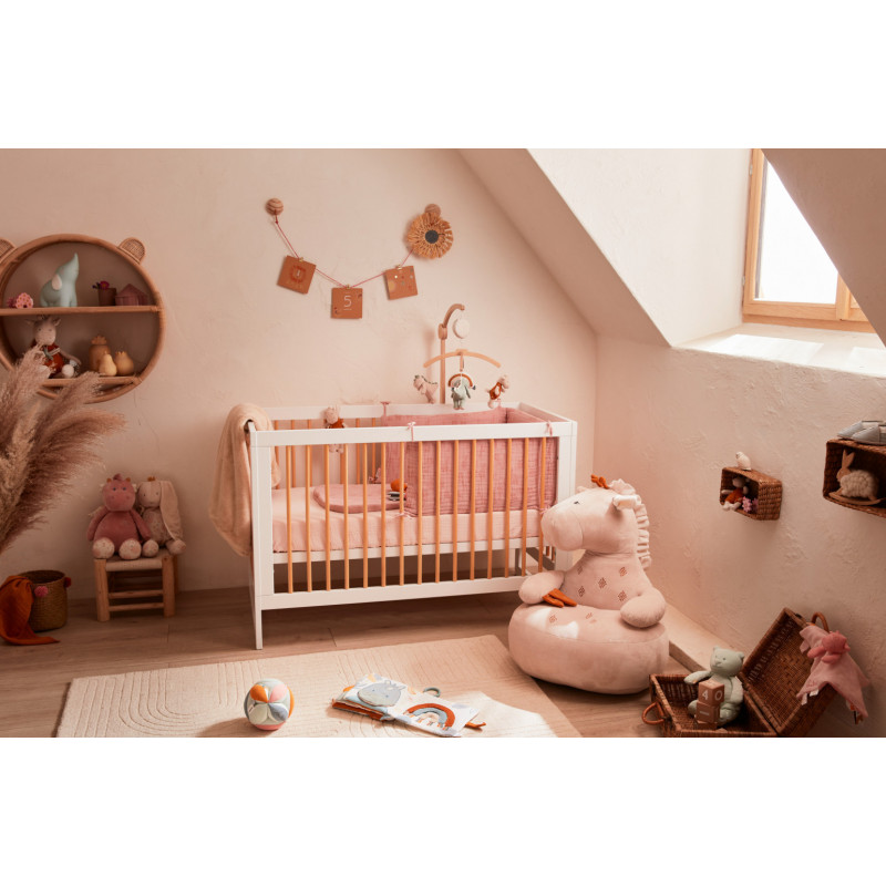 Mobile musical en bois NOUKIES Tiga, Stegi & Ops