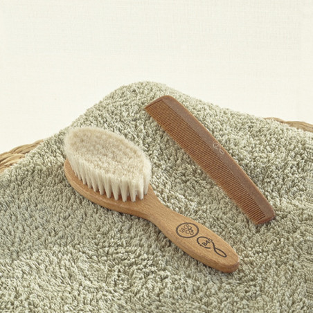 Brosse en hêtre et soie de chèvre LE BIBERON FRANCAIS