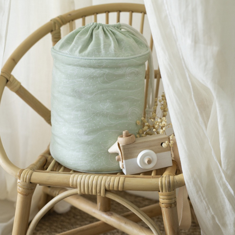 Bauty case TROIS KILOS SEPT Au large de Nova