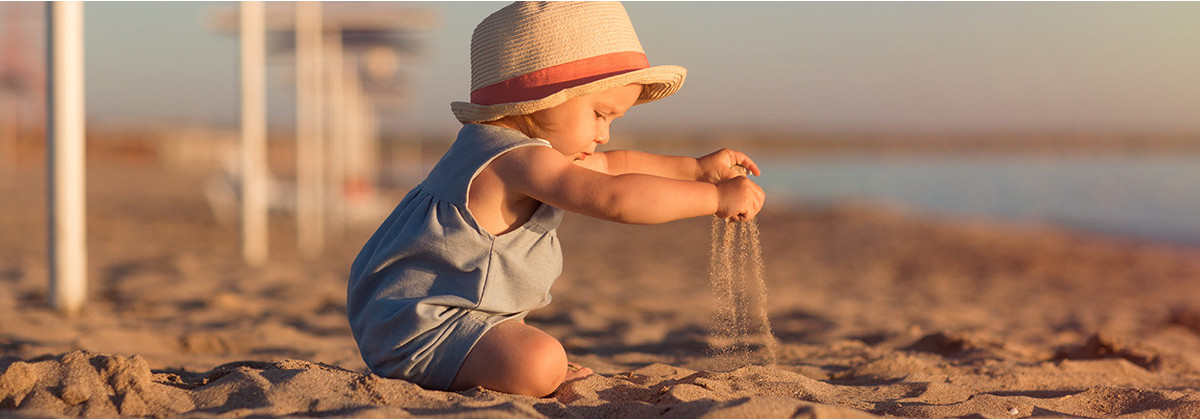 Les produits pour la baignade et la protection solaire, by Made4baby.